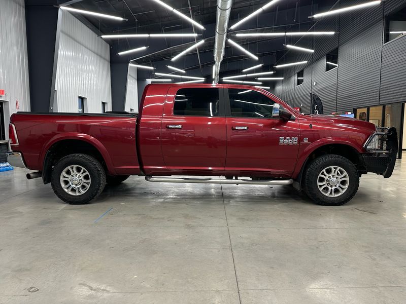 2014 RAM Ram 3500 Laramie's photo