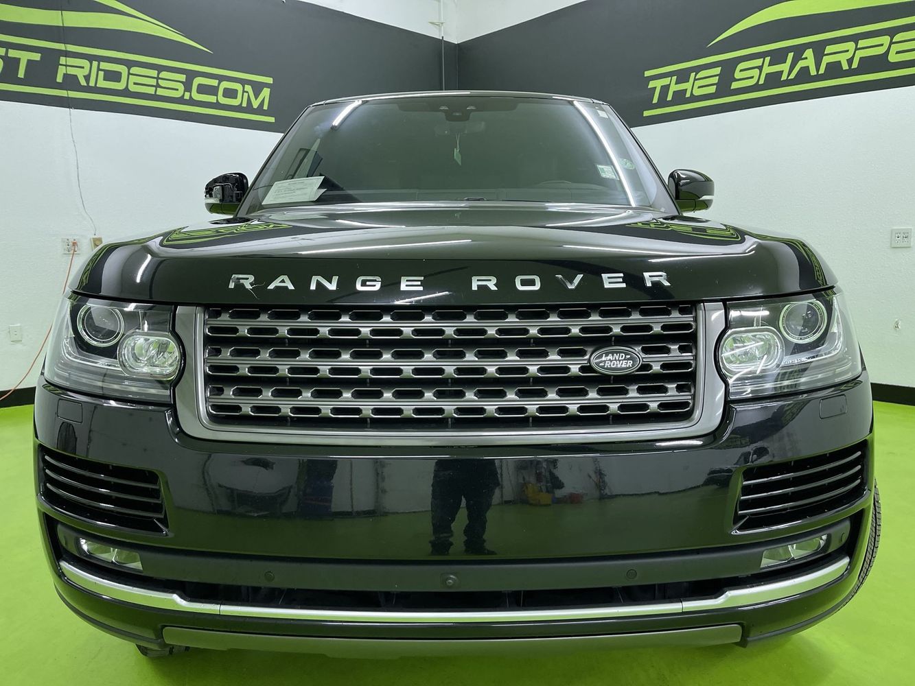 2017 Land Rover Range Rover Base photo 3