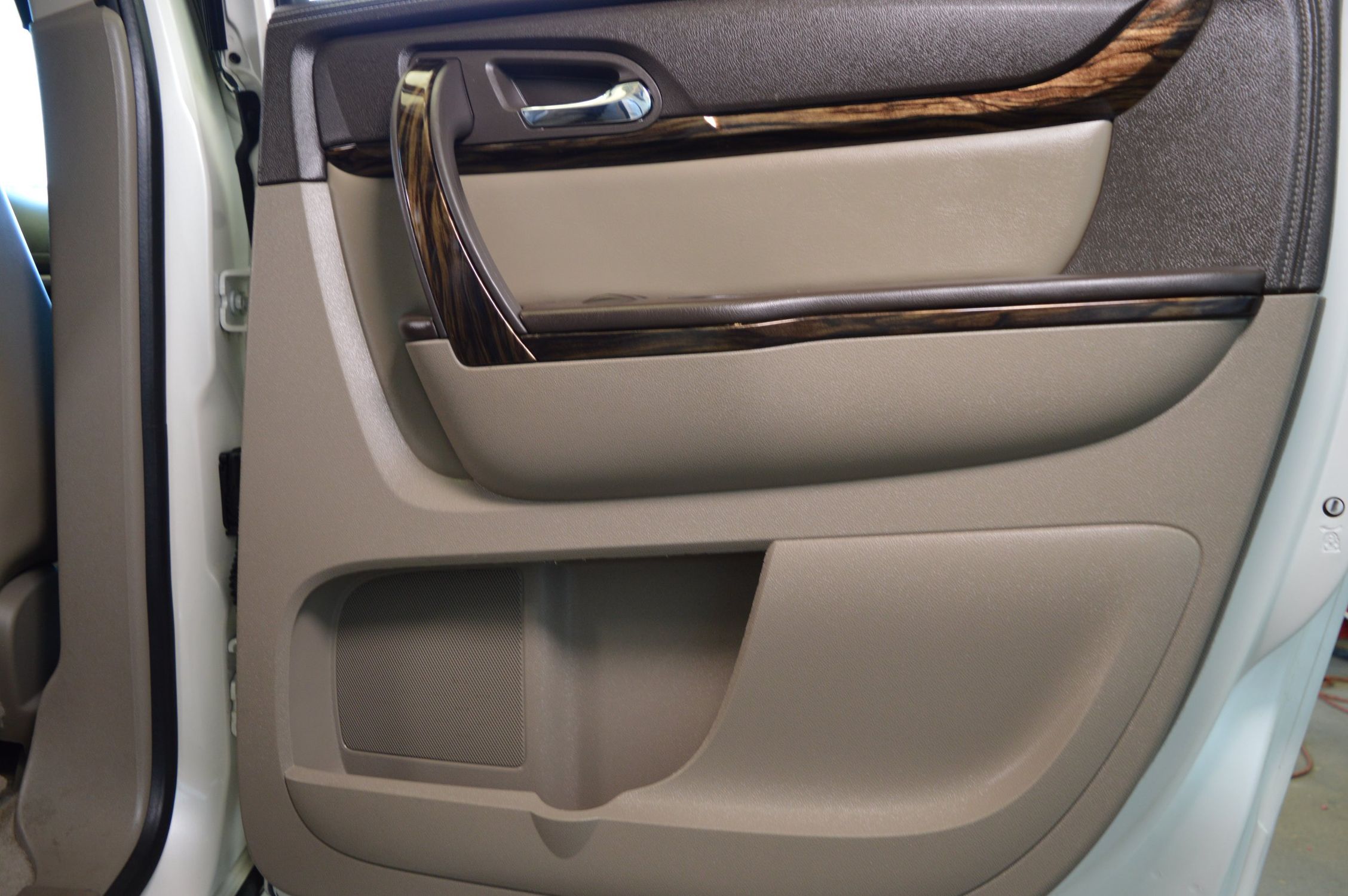 2015 Gmc Acadia Denali photo 38