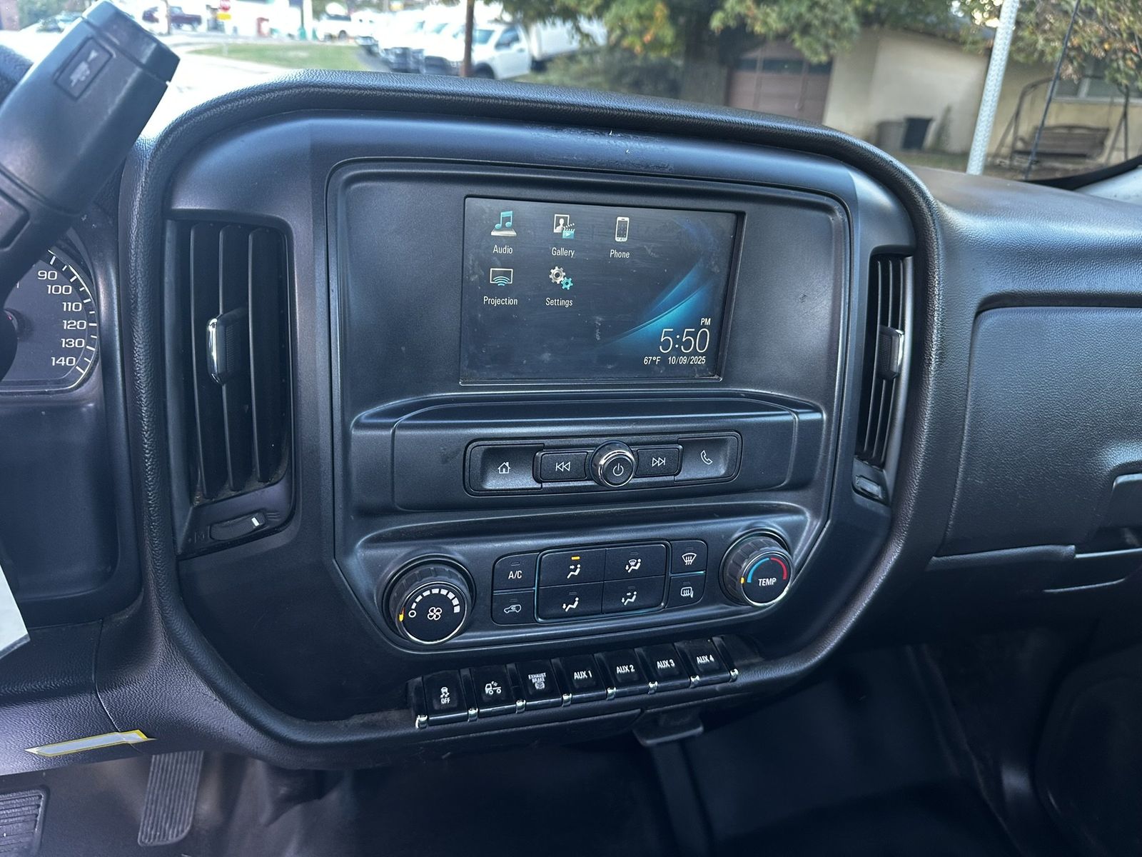 2020 Chevrolet Silverado 5500HD 28