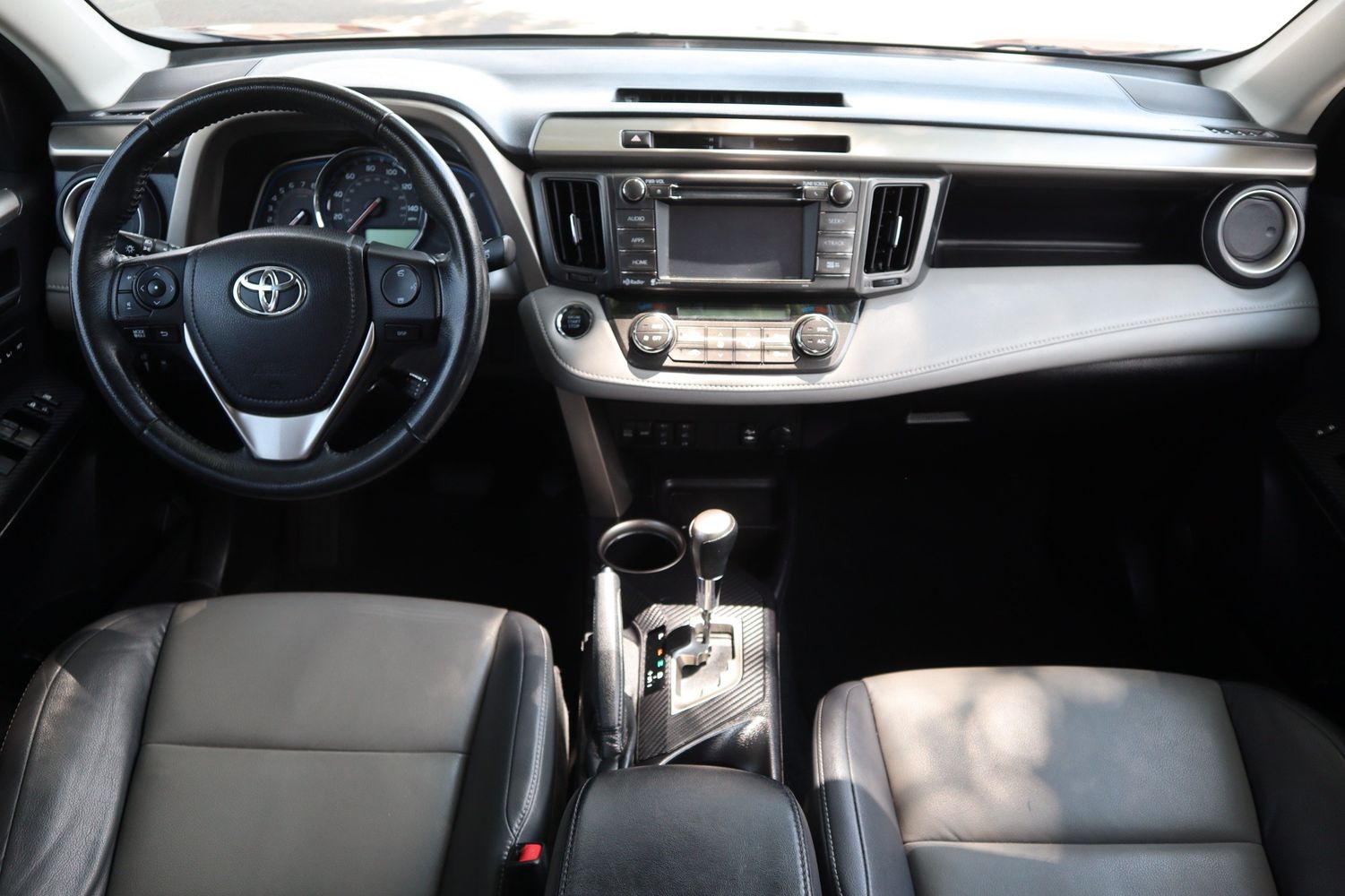 2015 Toyota RAV4 Limited | Victory Motors of Colorado