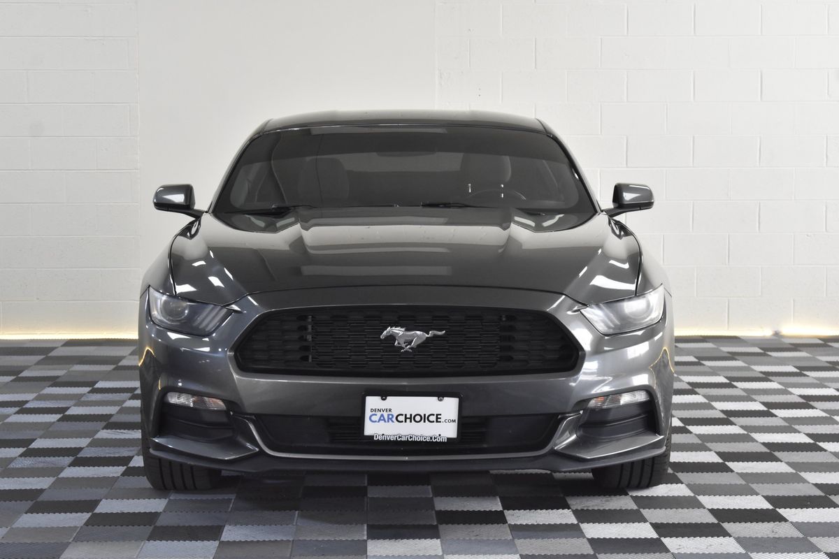 2017 Ford Mustang V6