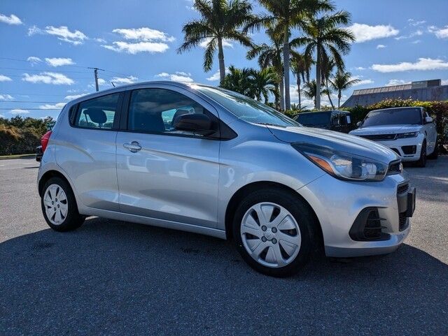 2018 Chevrolet Spark LS photo 8