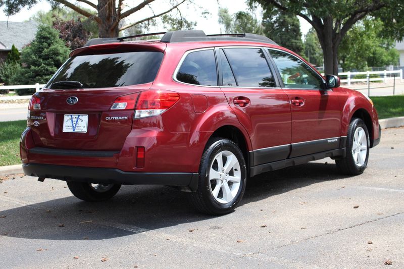 2013 Subaru Outback 2.5i Premium | Victory Motors Of Colorado