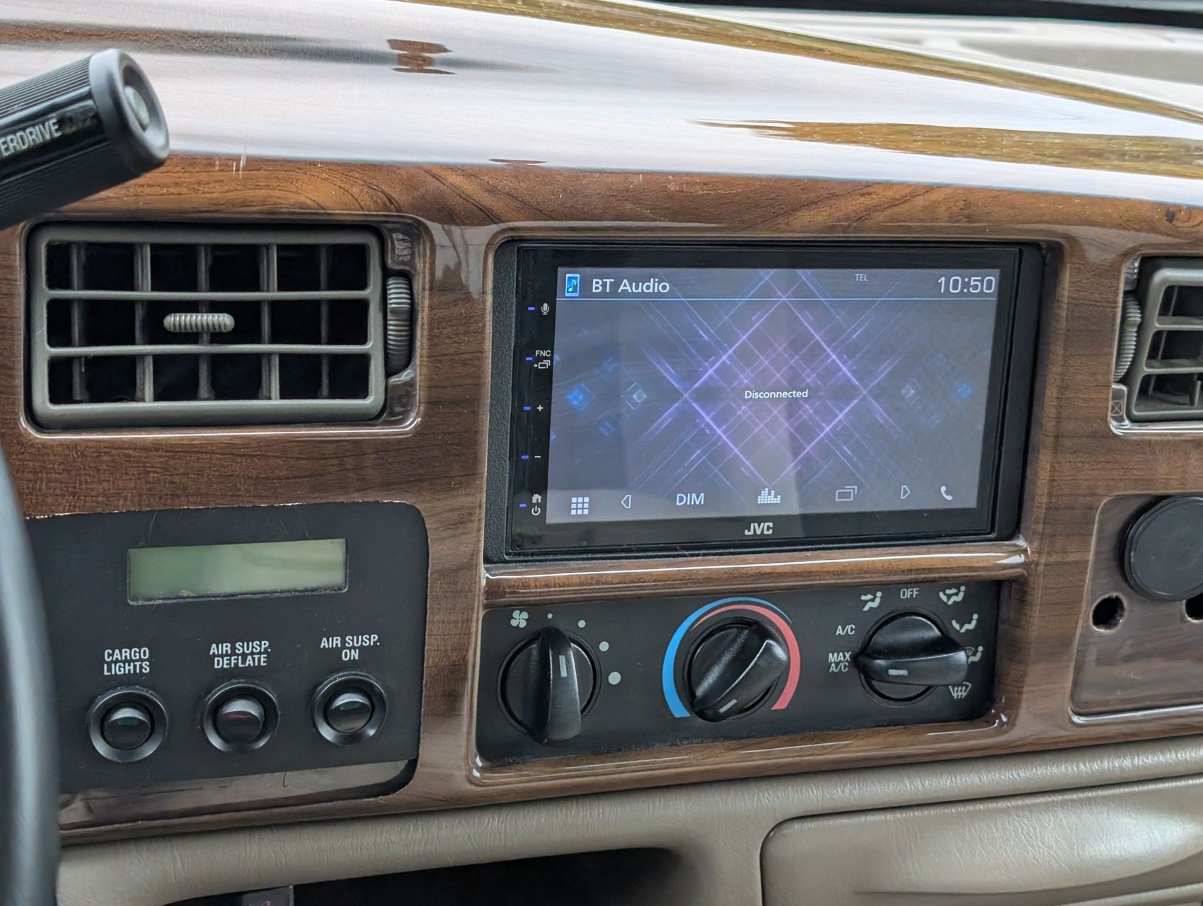 2001 Ford F-550 131