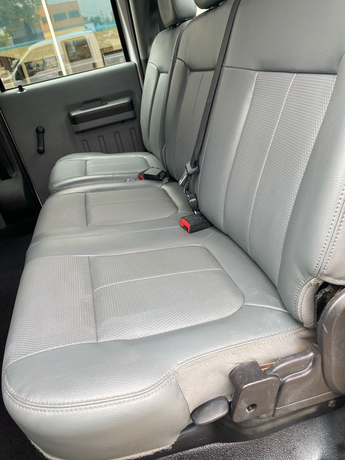 2016 Ford F-350 XL photo 11