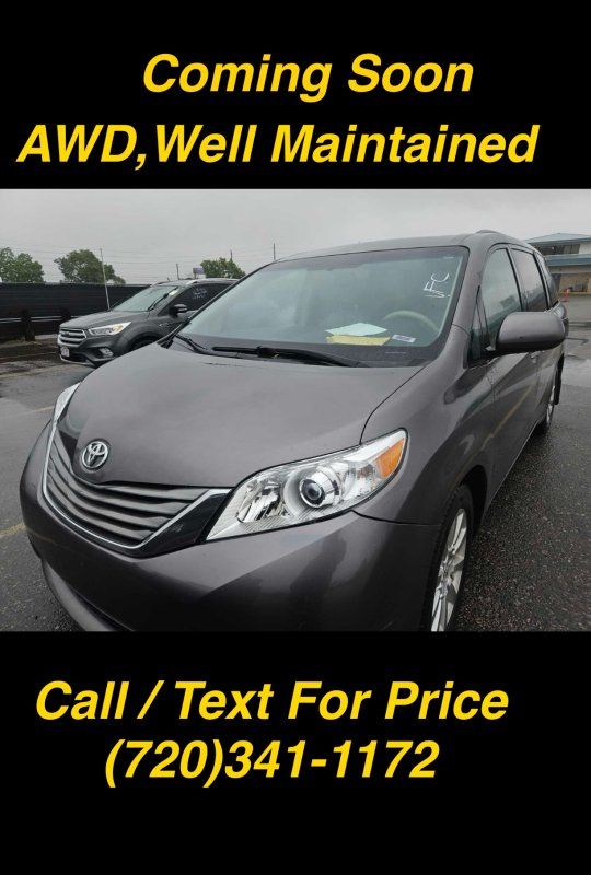 2011 Toyota Sienna's photo