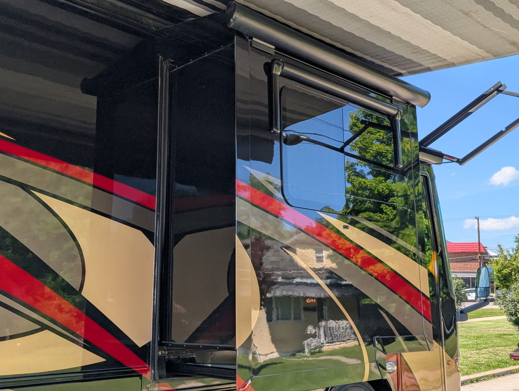 2019 Jayco Embark 28