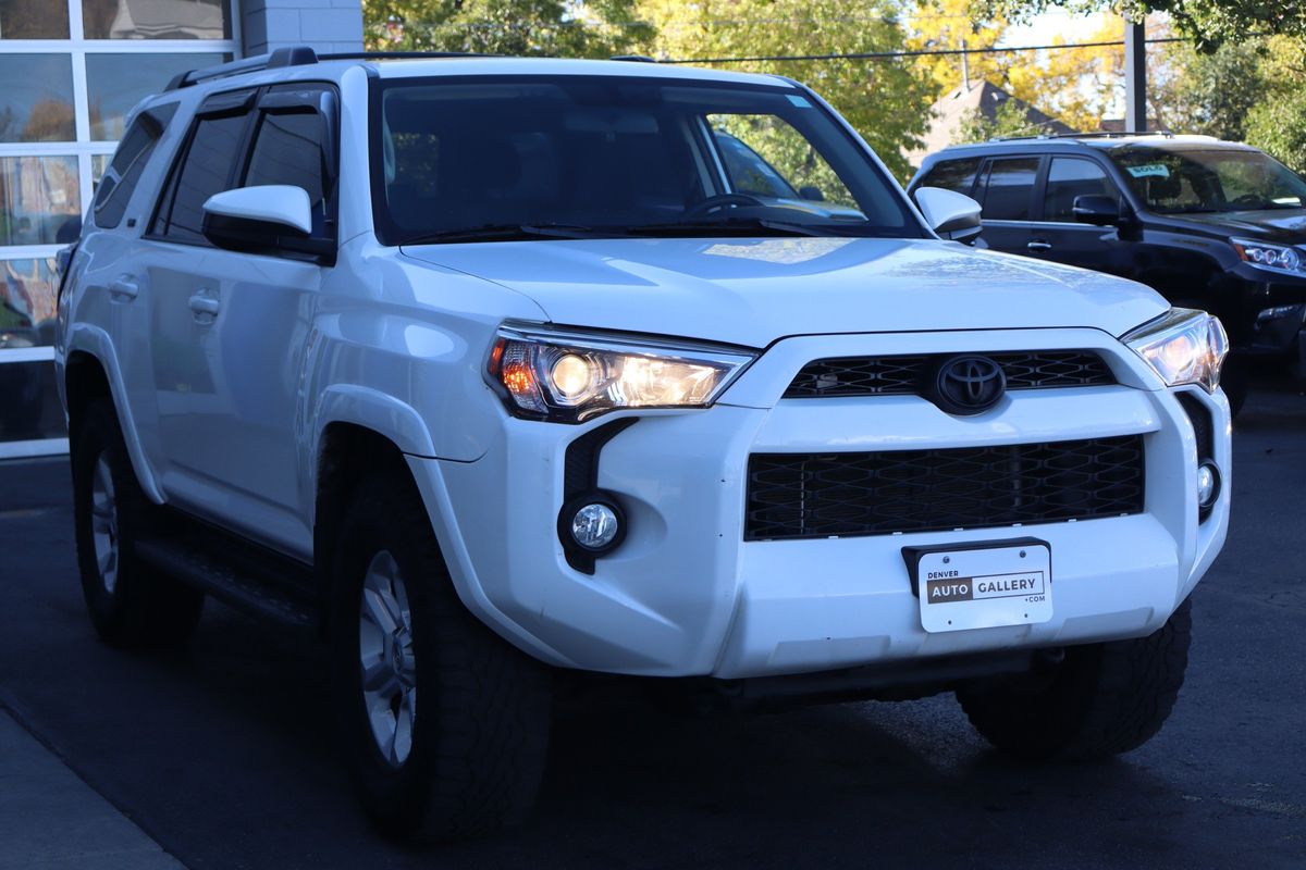 2019 Toyota 4Runner SR5
