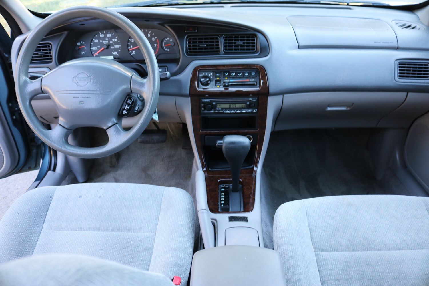 2001 Nissan Altima GXE | Victory Motors of Colorado