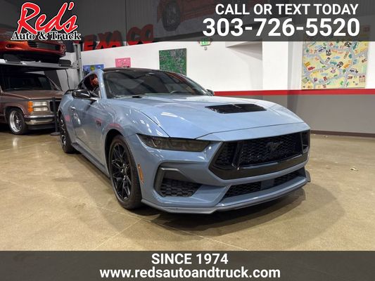 2024 Ford Mustang GT Premium's photo