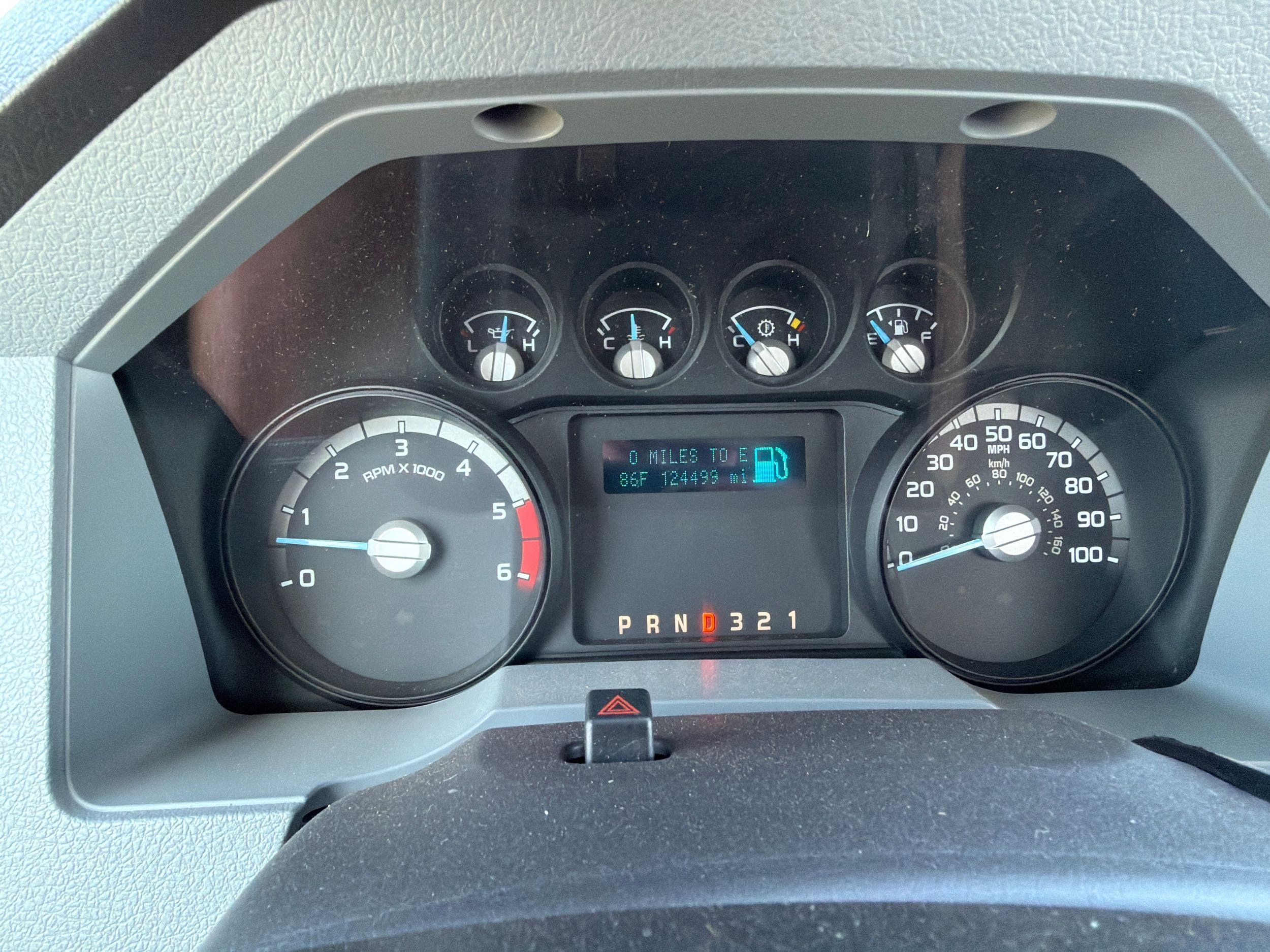 2016 Ford F-450 Super Duty Chassis Cab XL - Photo 27