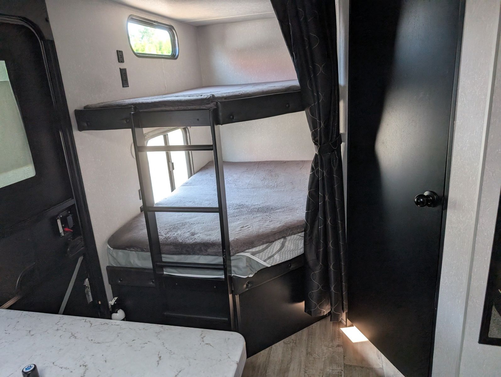 2021 Forest River Cherokee 154