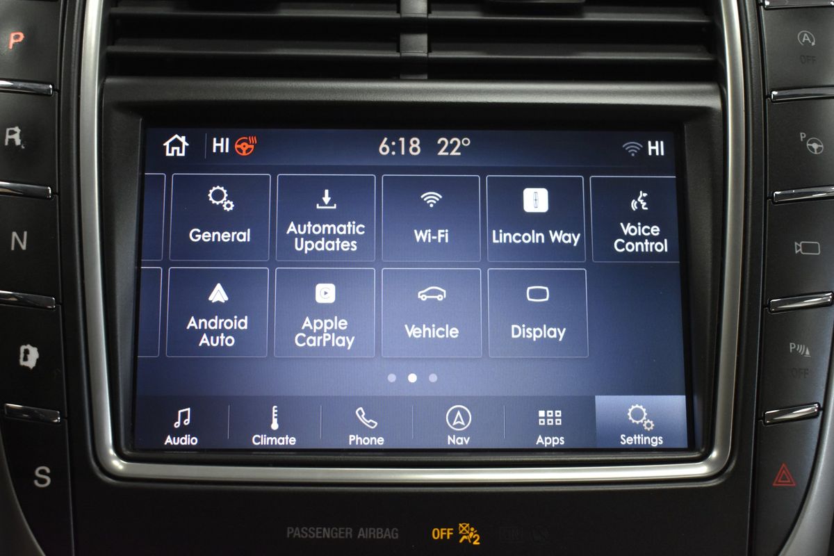 2019 Lincoln Nautilus Black Label