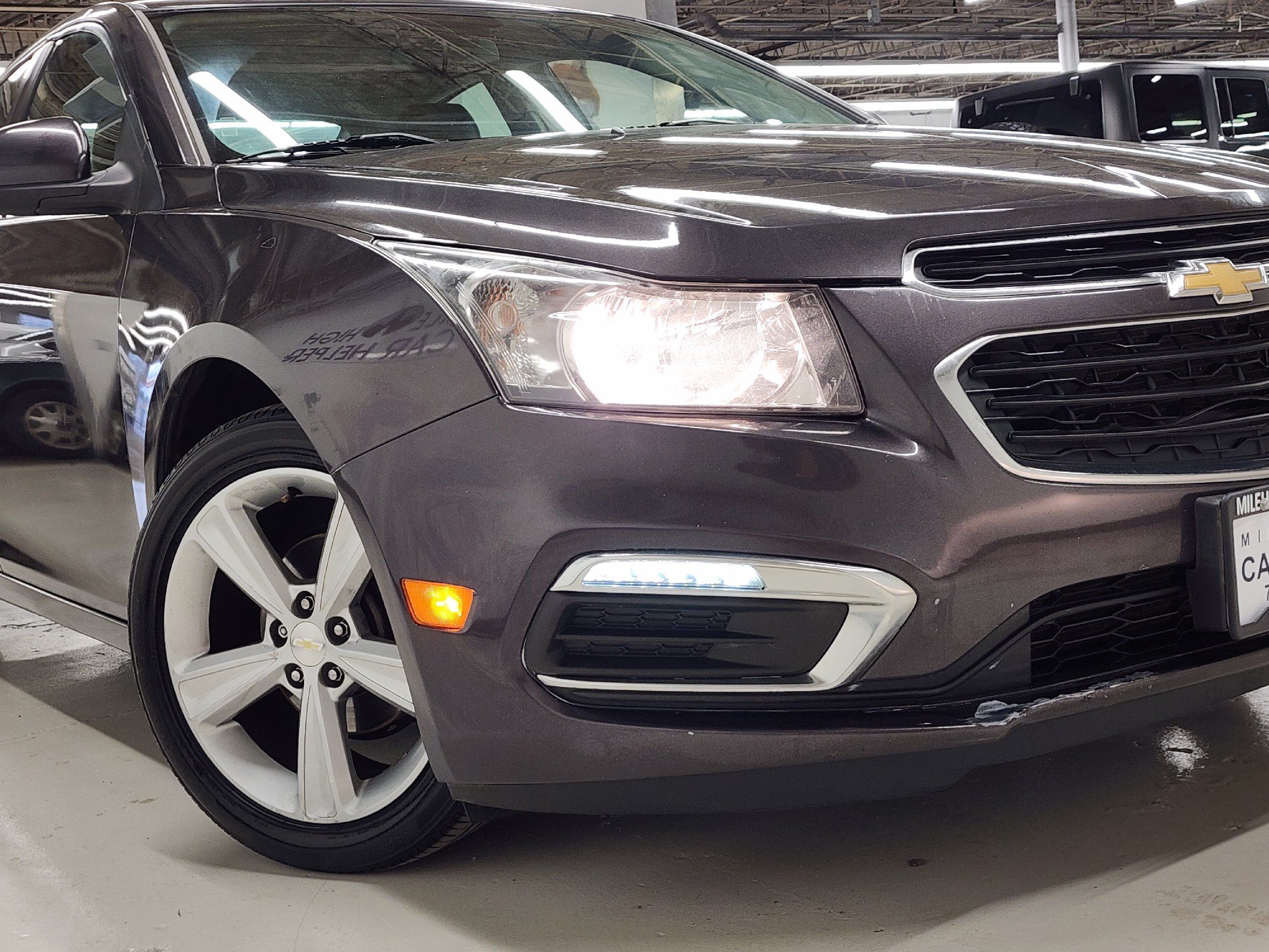 2016 Chevrolet Cruze photo 28