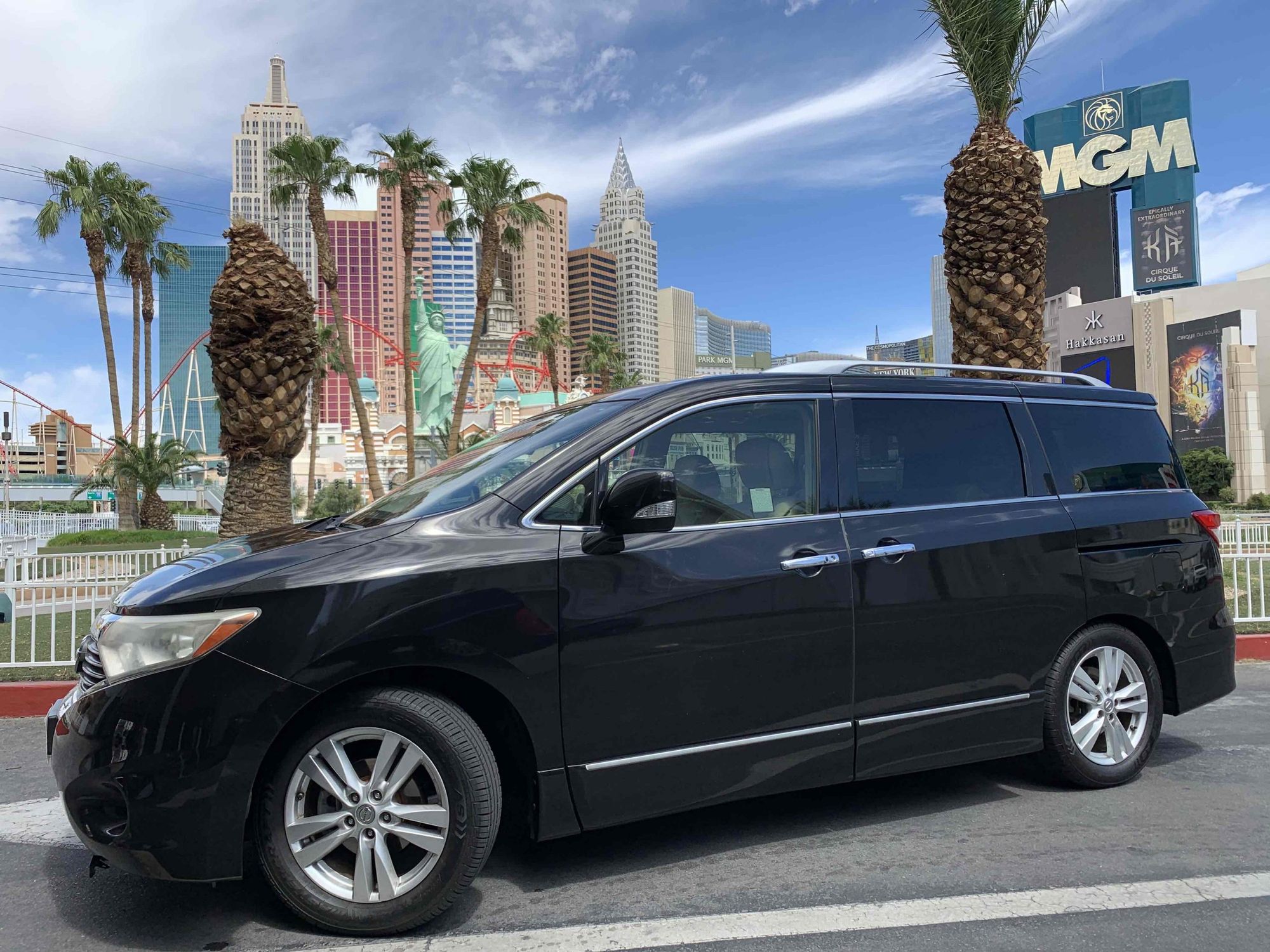 2012 Nissan Quest Pictures