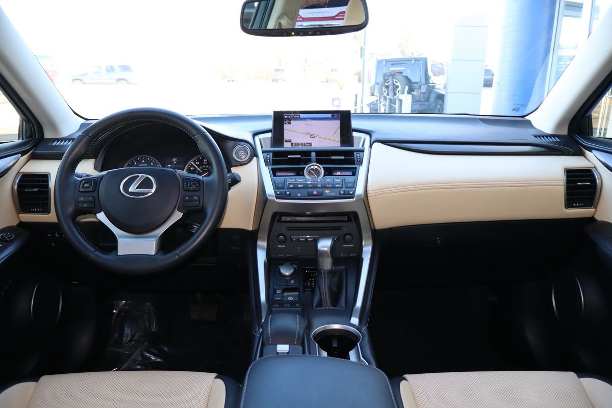 2015 Lexus NX 200t 