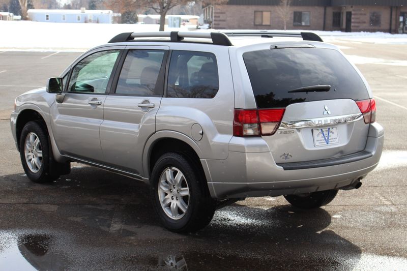 2011 Mitsubishi Endeavor LS | Victory Motors Of Colorado