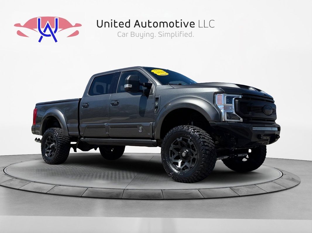 View vehicle photo 3