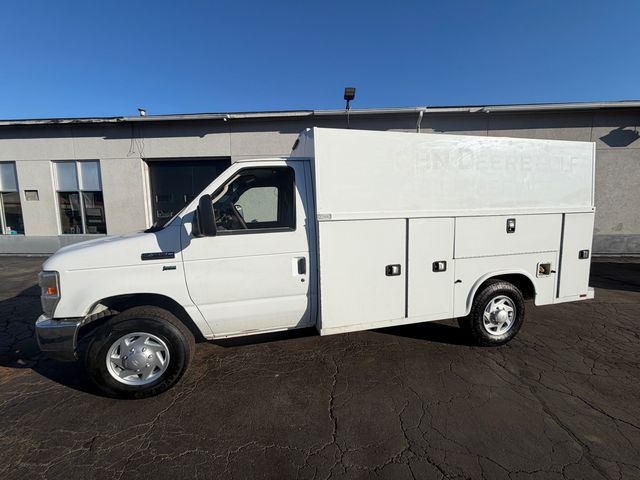 2016 Ford E-Series Chassis E-350 Super Duty 138 Cutaway RWD