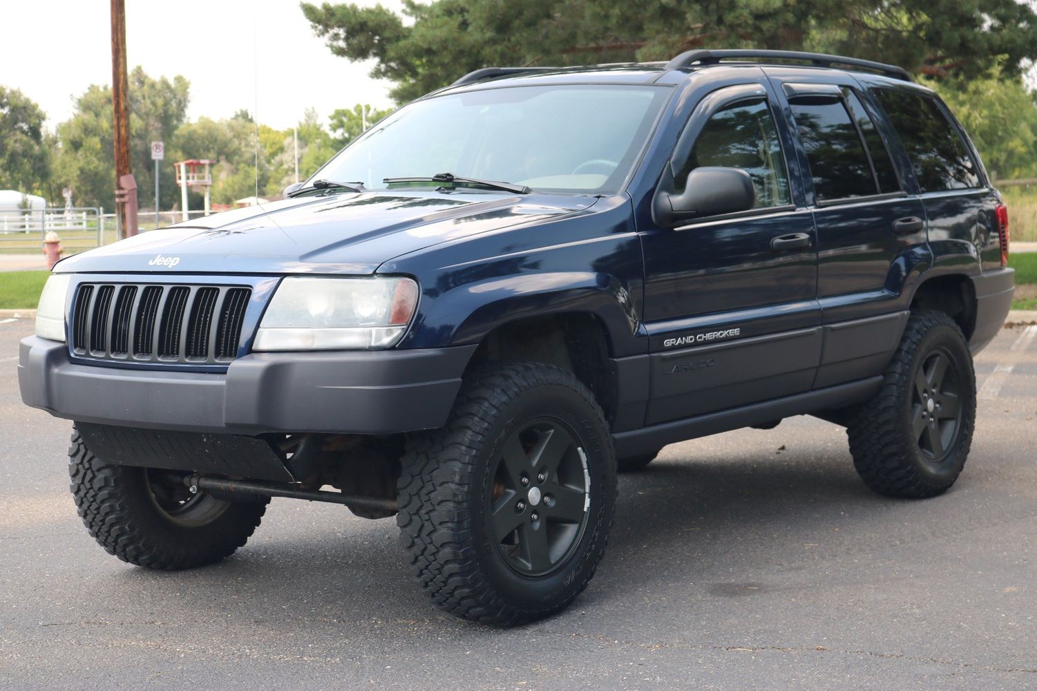 2004 Jeep Grand Cherokee Laredo | Victory Motors of Colorado