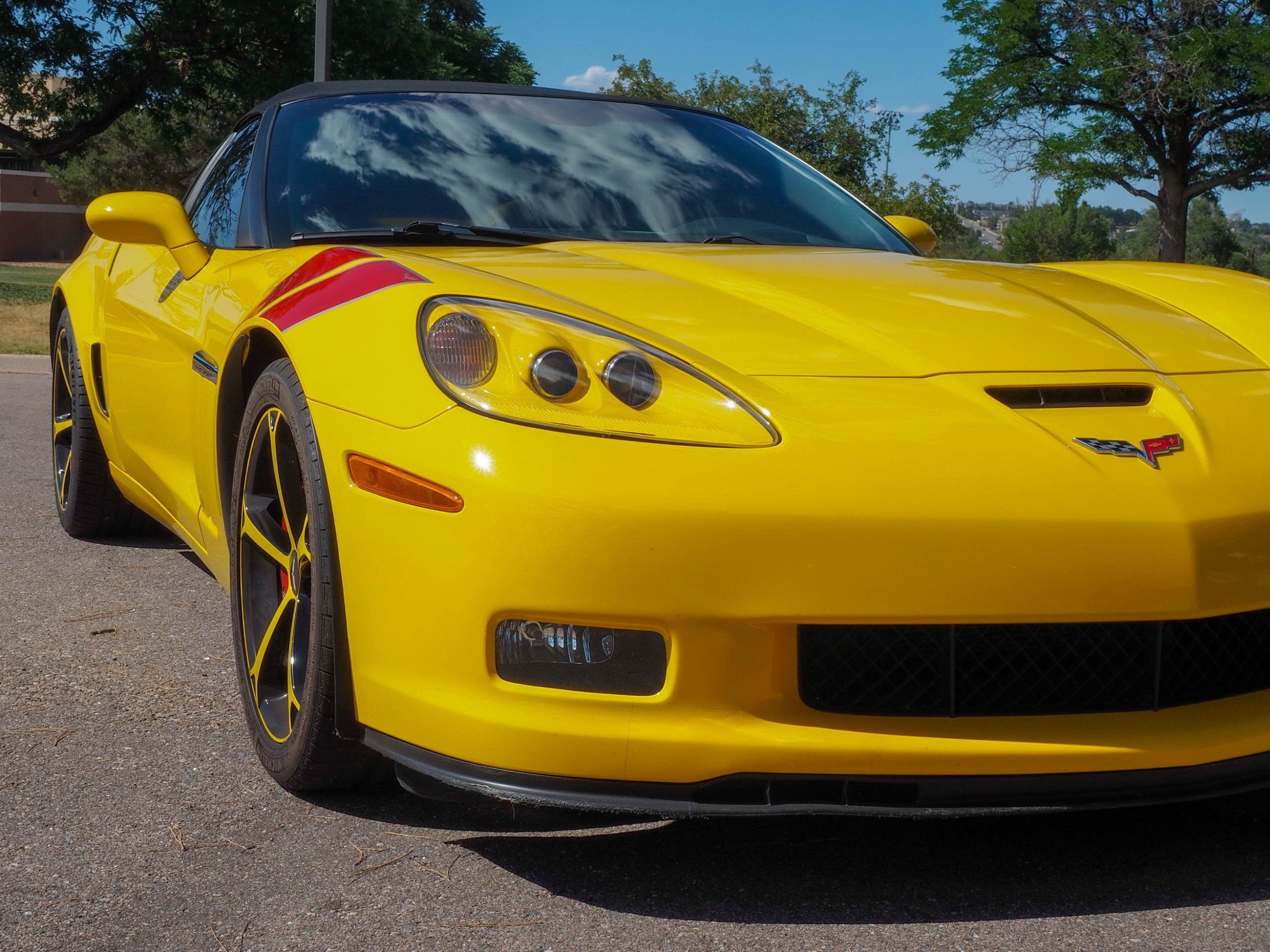 2010 Chevrolet Corvette Yellow Grand Sport