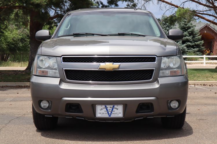 2007 Chevrolet Suburban LT 1500 | Victory Motors of Colorado