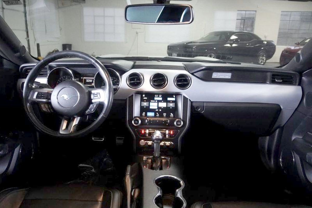 2017 Ford Mustang EcoBoost