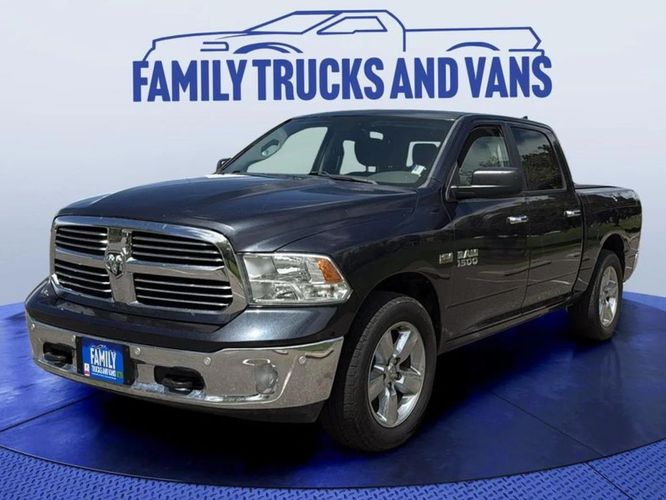 2014 Ram 1500 Longhorn photo 5