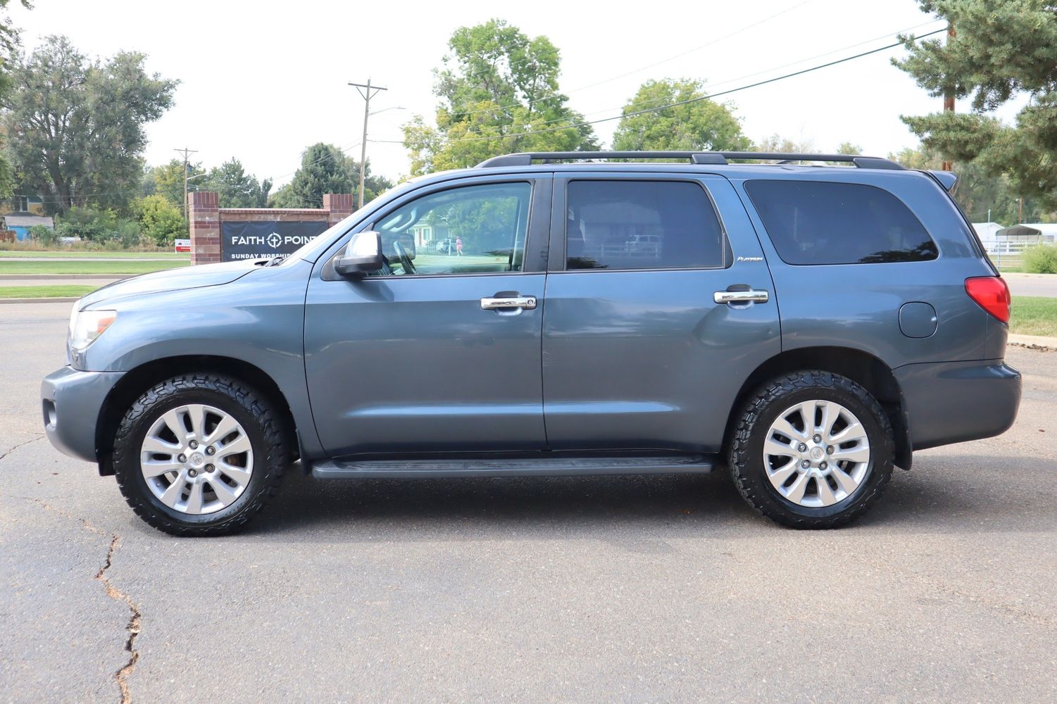 Toyota sequoia 2009