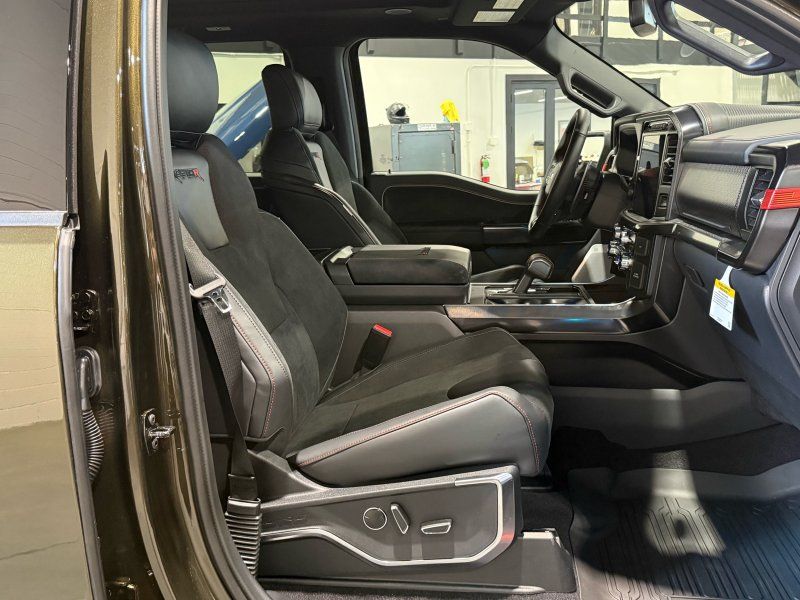 2026 Ford F-150 Raptor R, photo 19