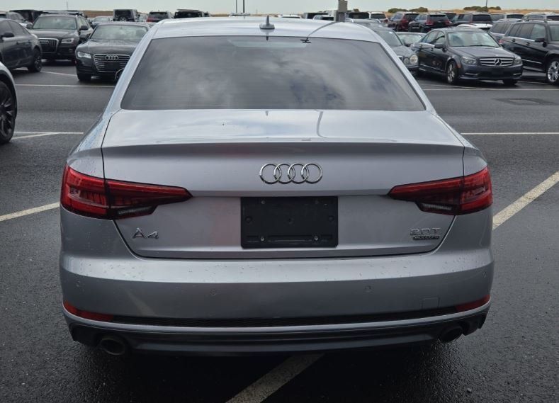 2017 Audi A4 Quattro Premium Plus photo 5