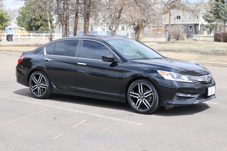 2016 Honda Accord Sport | Victory Motors of Colorado