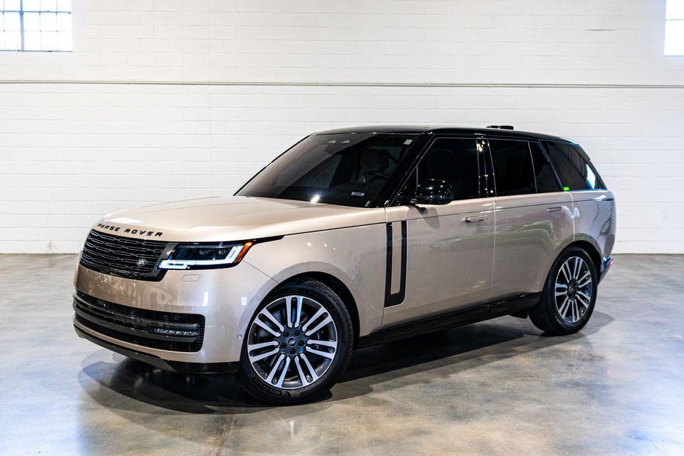 2023 Land Rover Range Rover P530 SE