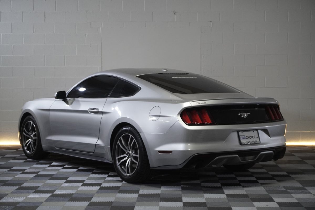 2017 Ford Mustang EcoBoost