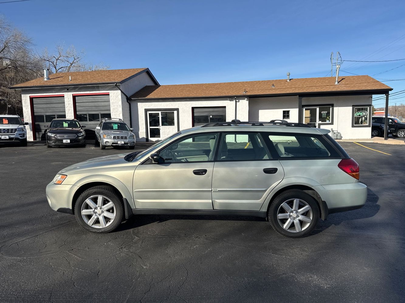 2006 Subaru Outback's photo