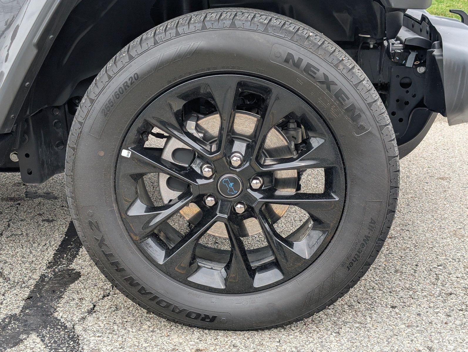 2025 Jeep Wrangler 4xe 13