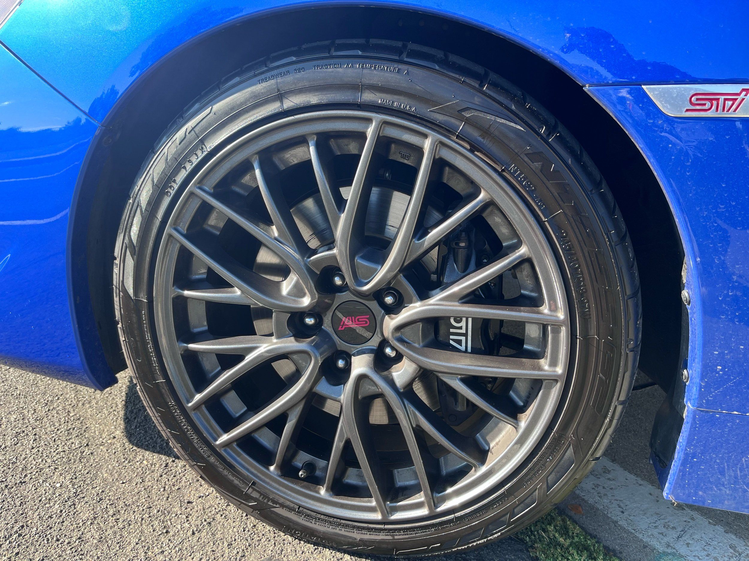 2017 Subaru WRX STI photo 12