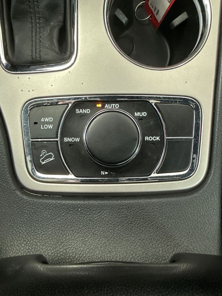 2019 Jeep Grand Cherokee Limited photo 29