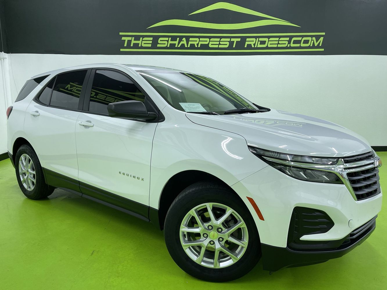 2024 Chevrolet Equinox LS's photo