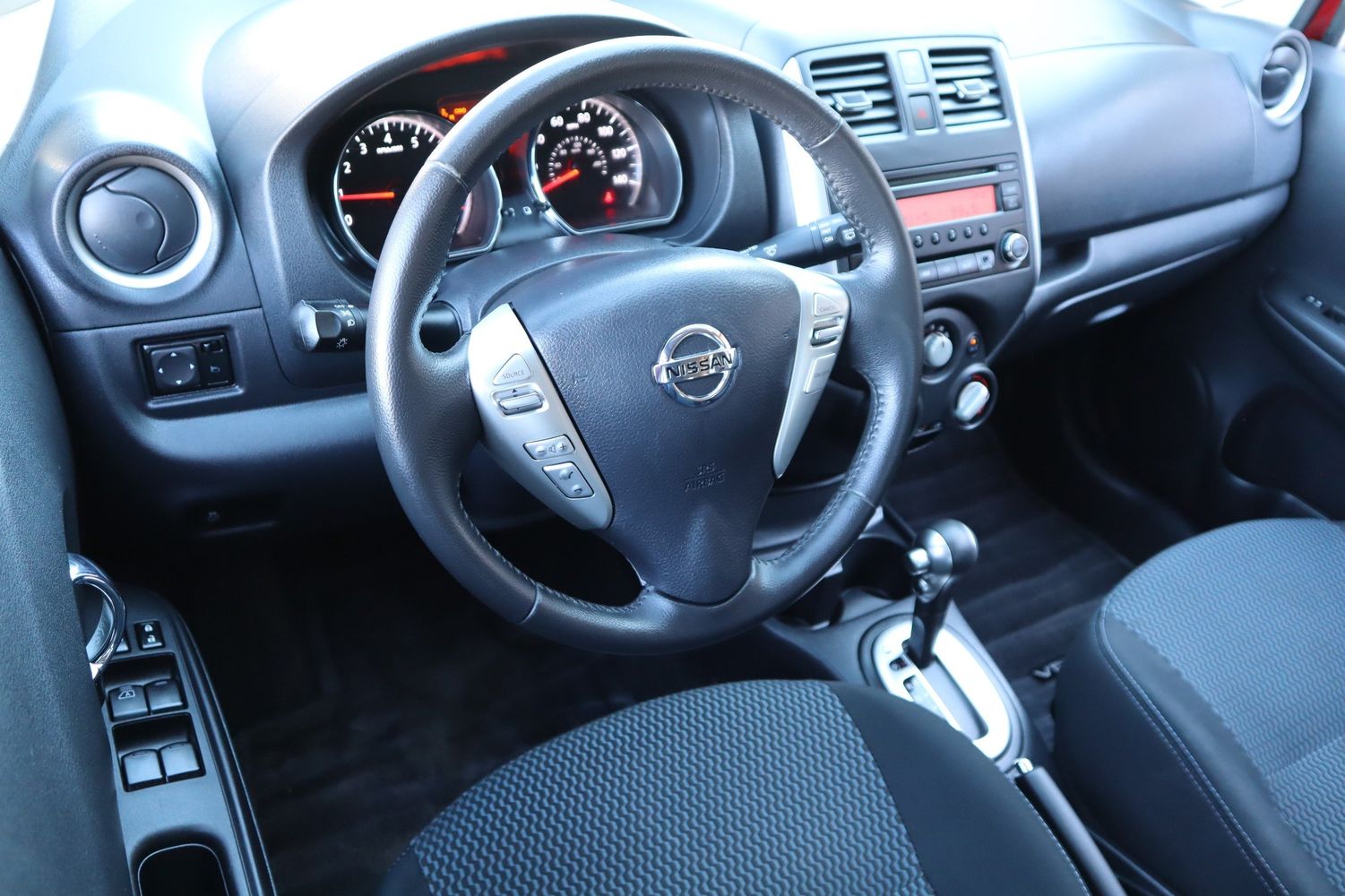 2014 Nissan Versa Note Sv 