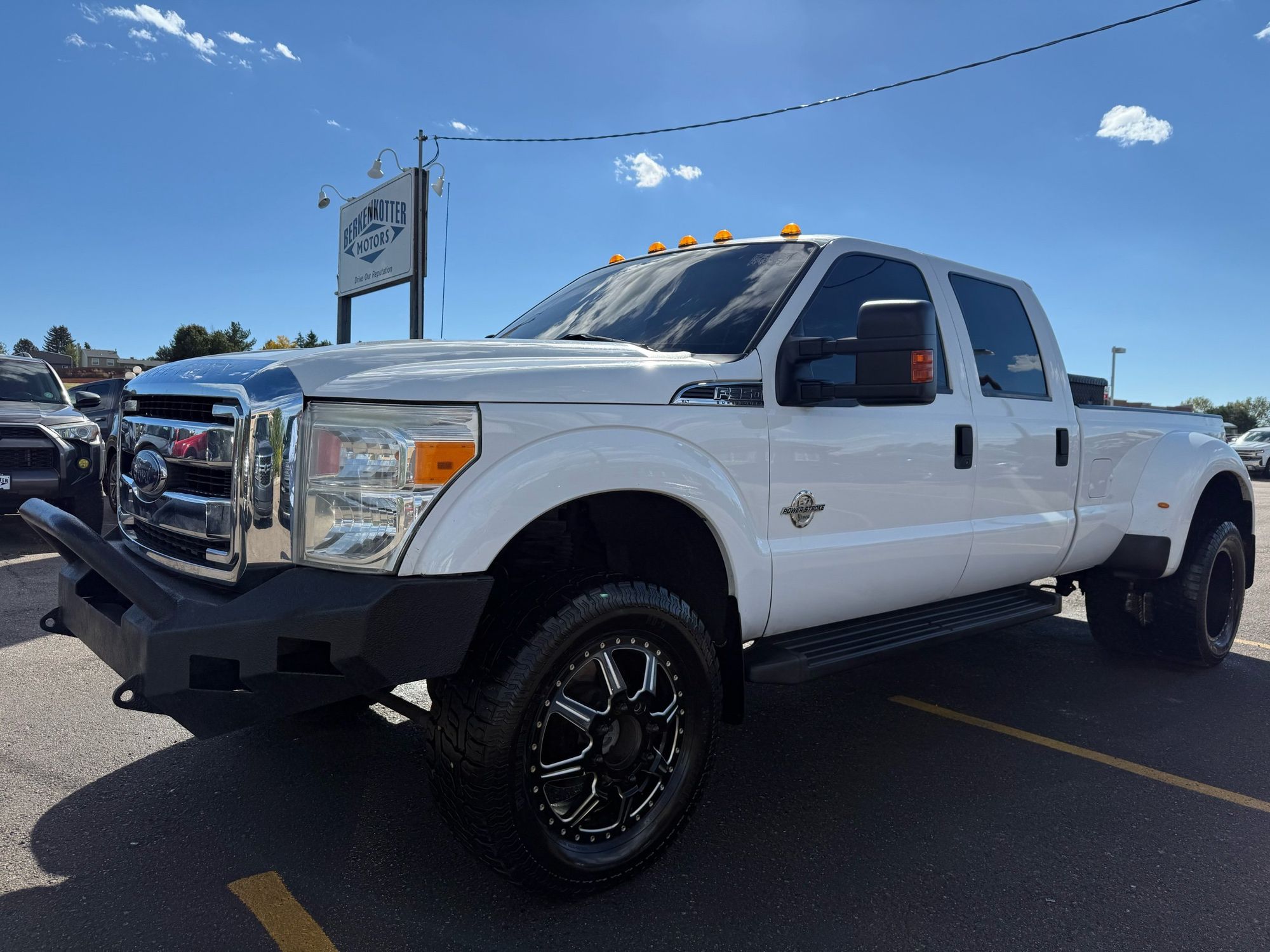 2014 Ford F-350 XLT photo 7