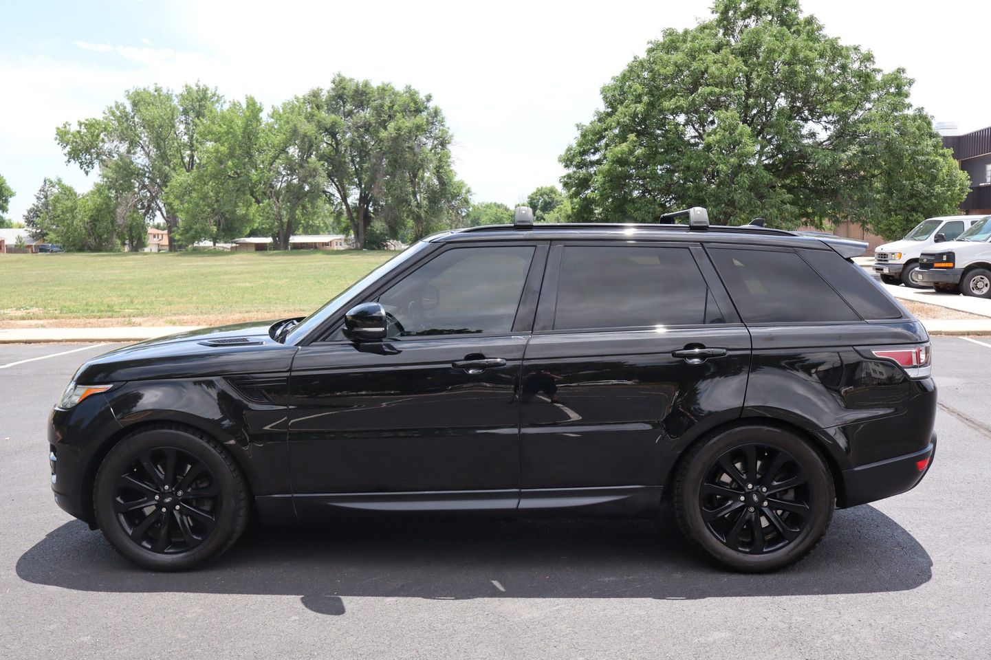 2016 Land Rover Range Rover Sport HSE | Victory Motors of Colorado