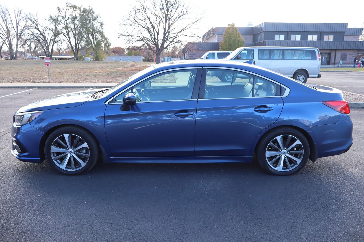 2019 Subaru Legacy 3.6R Limited | Victory Motors of Colorado