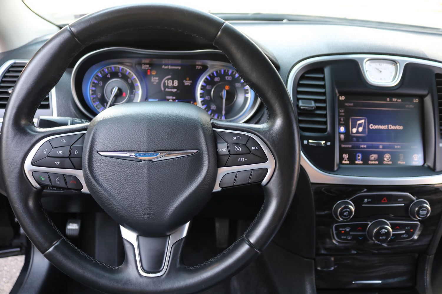 2015 Chrysler 300 Limited | Victory Motors of Colorado