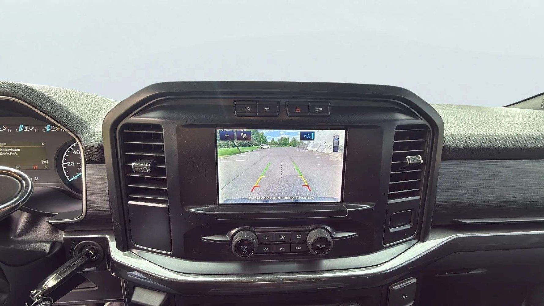 2021 Ford F-150 XL photo 12