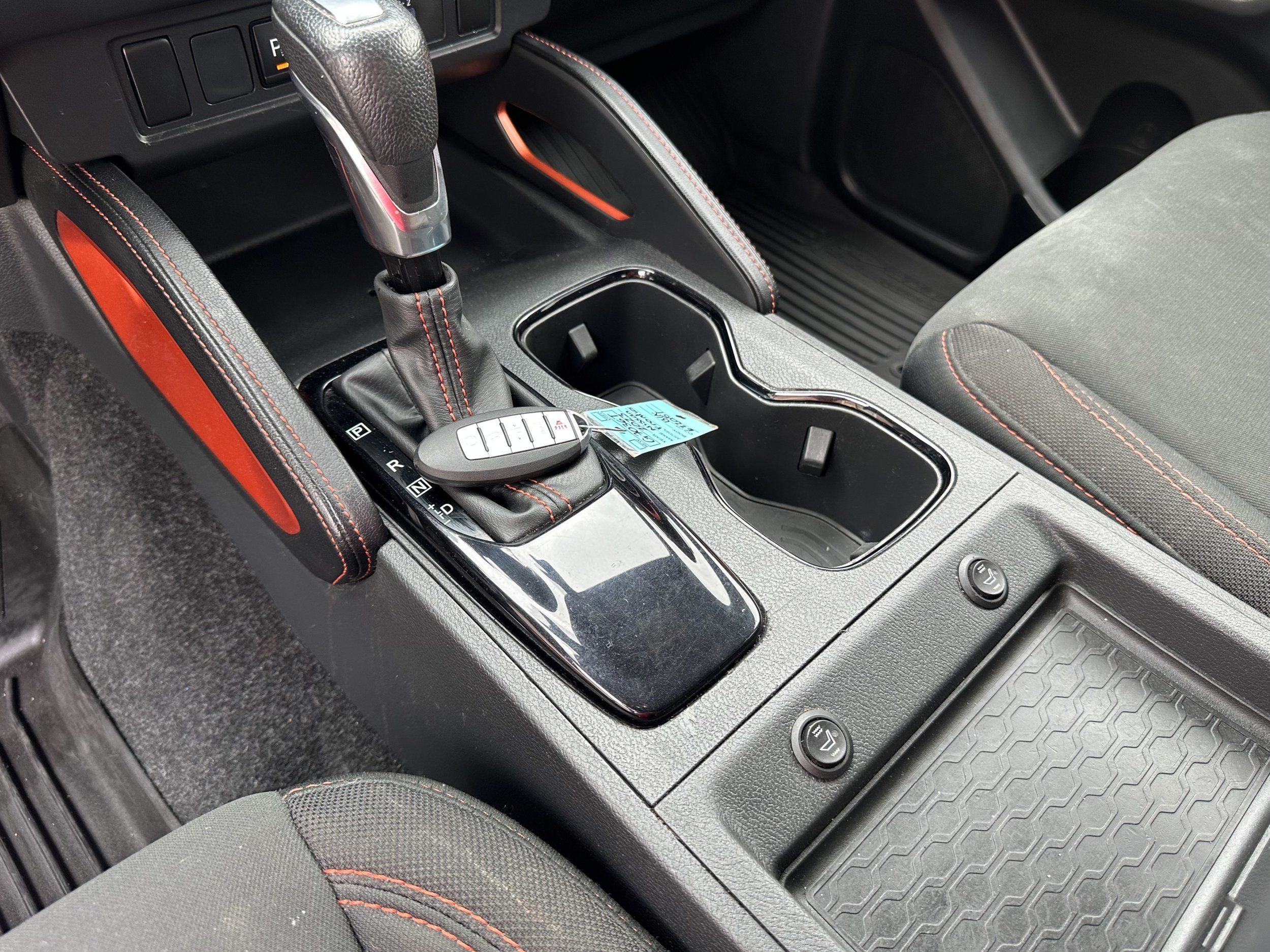 2023 Nissan Frontier PRO-4X - Photo 16