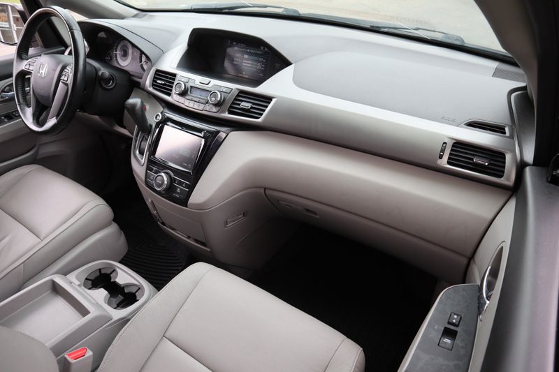 【中古超レア品！】HAMSTEAD SONUDWORKS ODYSSEY 2016 Honda Odyssey EX-L | Victory Motors of Colorado