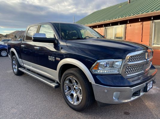 2016 RAM Ram 1500 Pickup Laramie's photo
