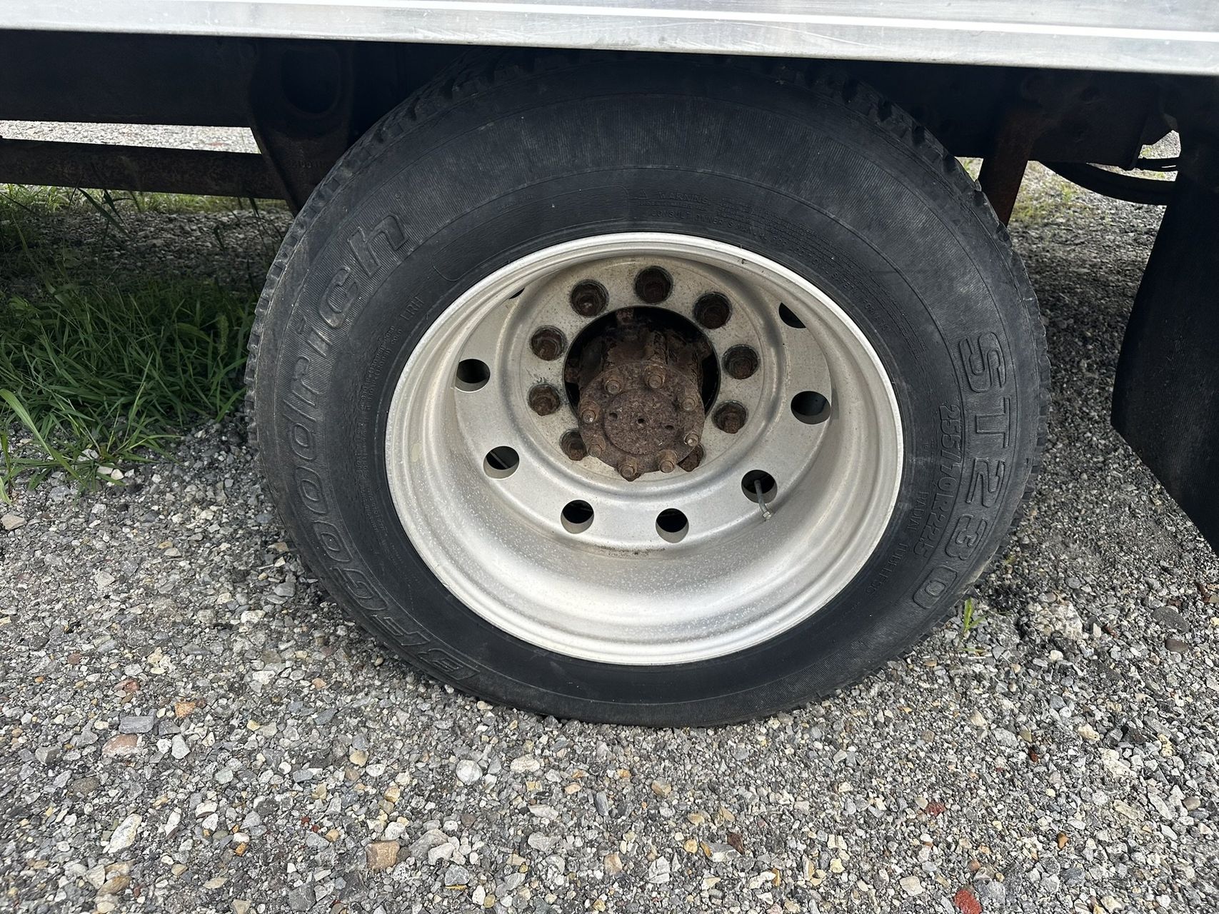 2000 International 4700 12